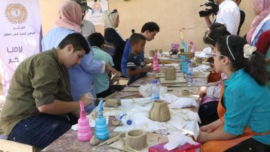 التربية الفنية لذوي الإعاقة .. تعبير عن المشاعر وتدريب عضلي