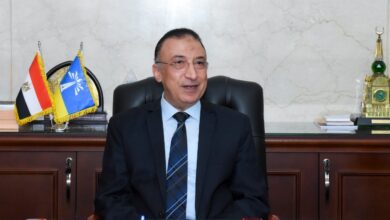 «الشريف»: خدمات شاطئ ذوي الهمم والمكفوفين مجانا وvip