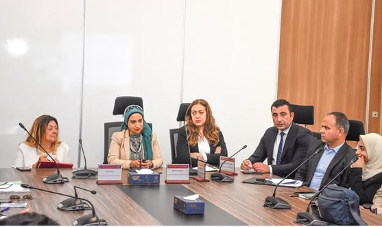 مناقشة تحديات الإتاحة لذوي الإعاقة في المجتمع والقوانين المنظمة