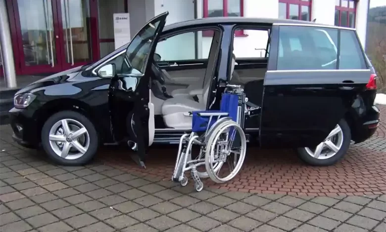 سيارة كل 15 سنة..  إعفاء سيارات المعاقين من الضريبة الجمركية رسميًا (التفاصيل الكاملة)